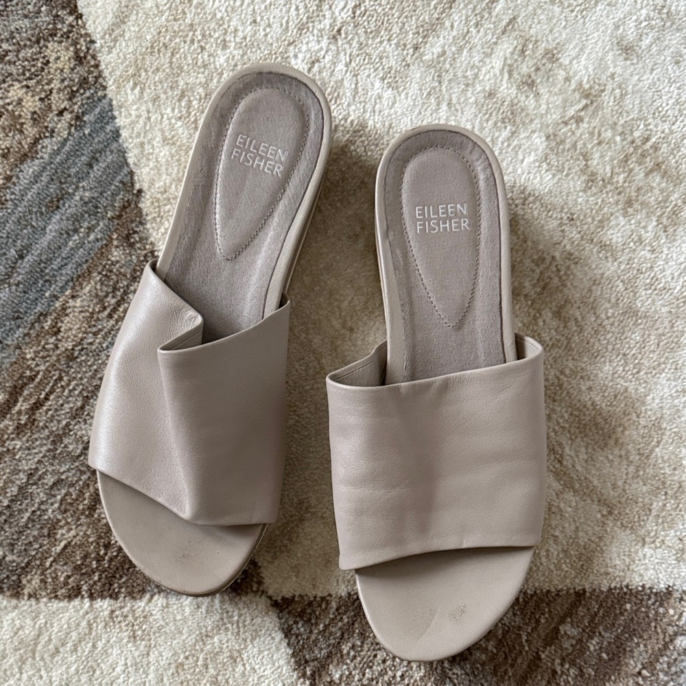 Eileen Fisher Women's Cream Mules